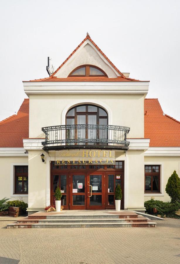 Hotel Palacyk Konin Конин Экстерьер фото
