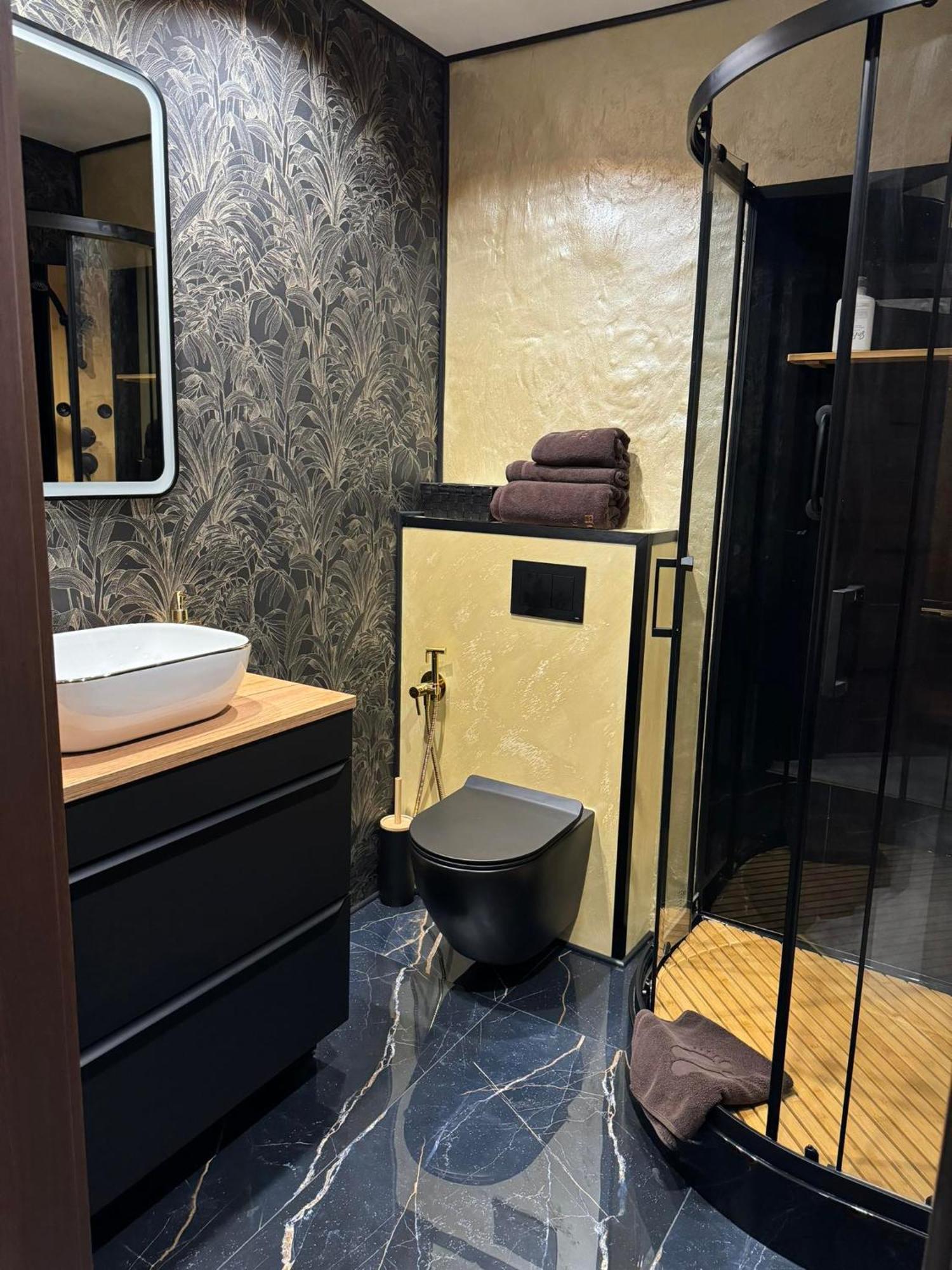 Hotel Palacyk Konin Конин Экстерьер фото